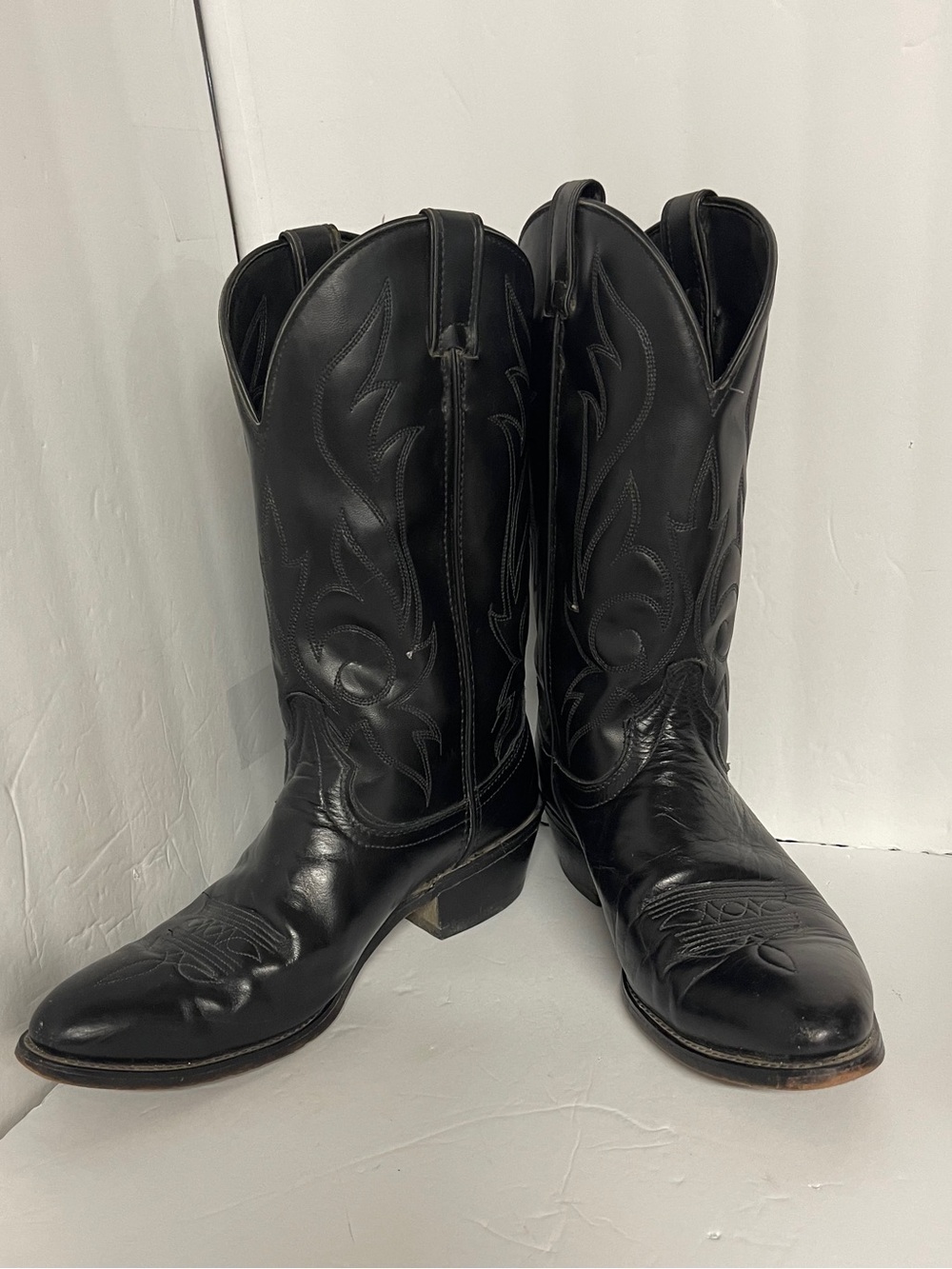 Vintage Laredo Black Leather Western Cowboy Boots Mens 10.5 D US style 3802